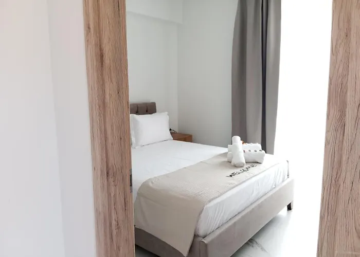 Apartment Three Charites Gialova