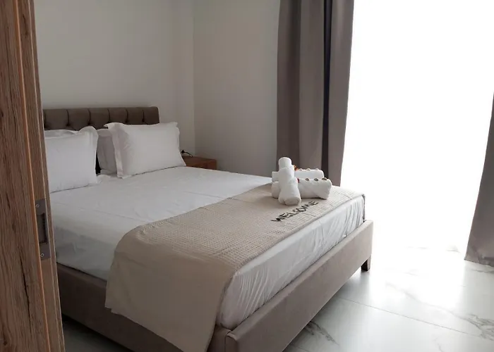 Three Charites Apartment *
