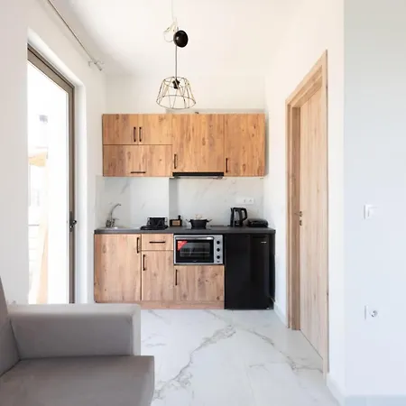 Apartament Three Charites *