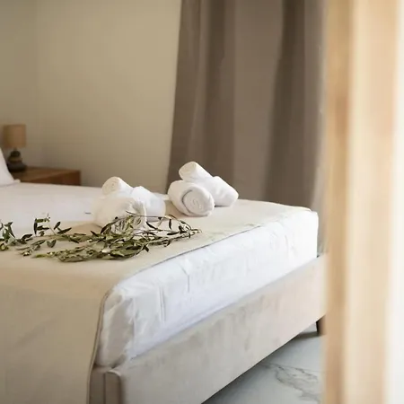 Three Charites Apartament