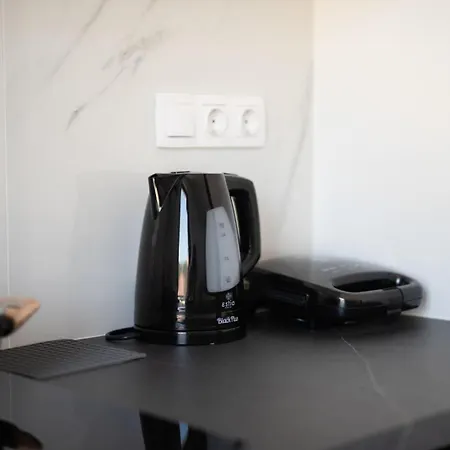 Three Charites Apartment *