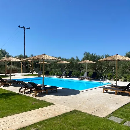 Three Charites Gialova