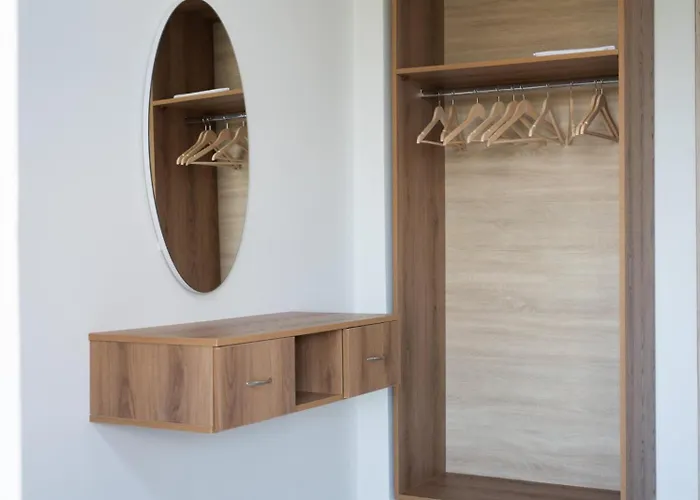 Appartement Three Charites Gialova